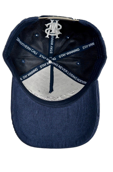 Luôn chiến thắng chiếc mũ hải quân nhung kẻ