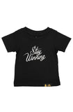 Stay Winning Schwarzes T-Shirt mit Aufdruck für Kleinkinder