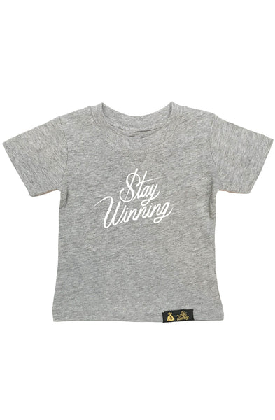 Stay Winning Grey Heather T-Shirt für Kleinkinder mit Schriftzug